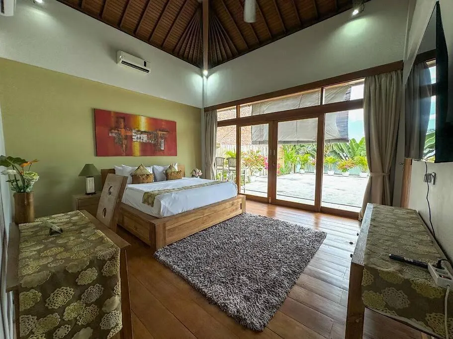 Party Size 4 Bedroom Villa Kerobokan Seminyak