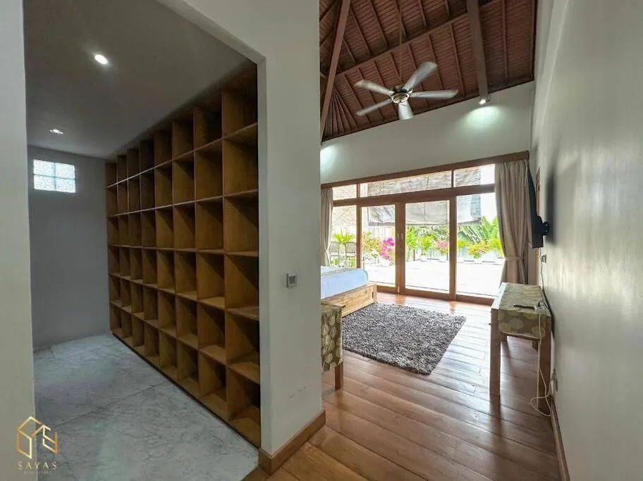 Party Size 4 Bedroom Villa Kerobokan Seminyak  Indonesia