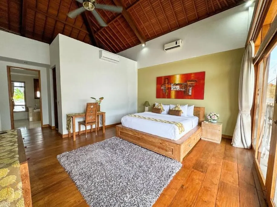 Party Size 4 Bedroom Villa Kerobokan Seminyak